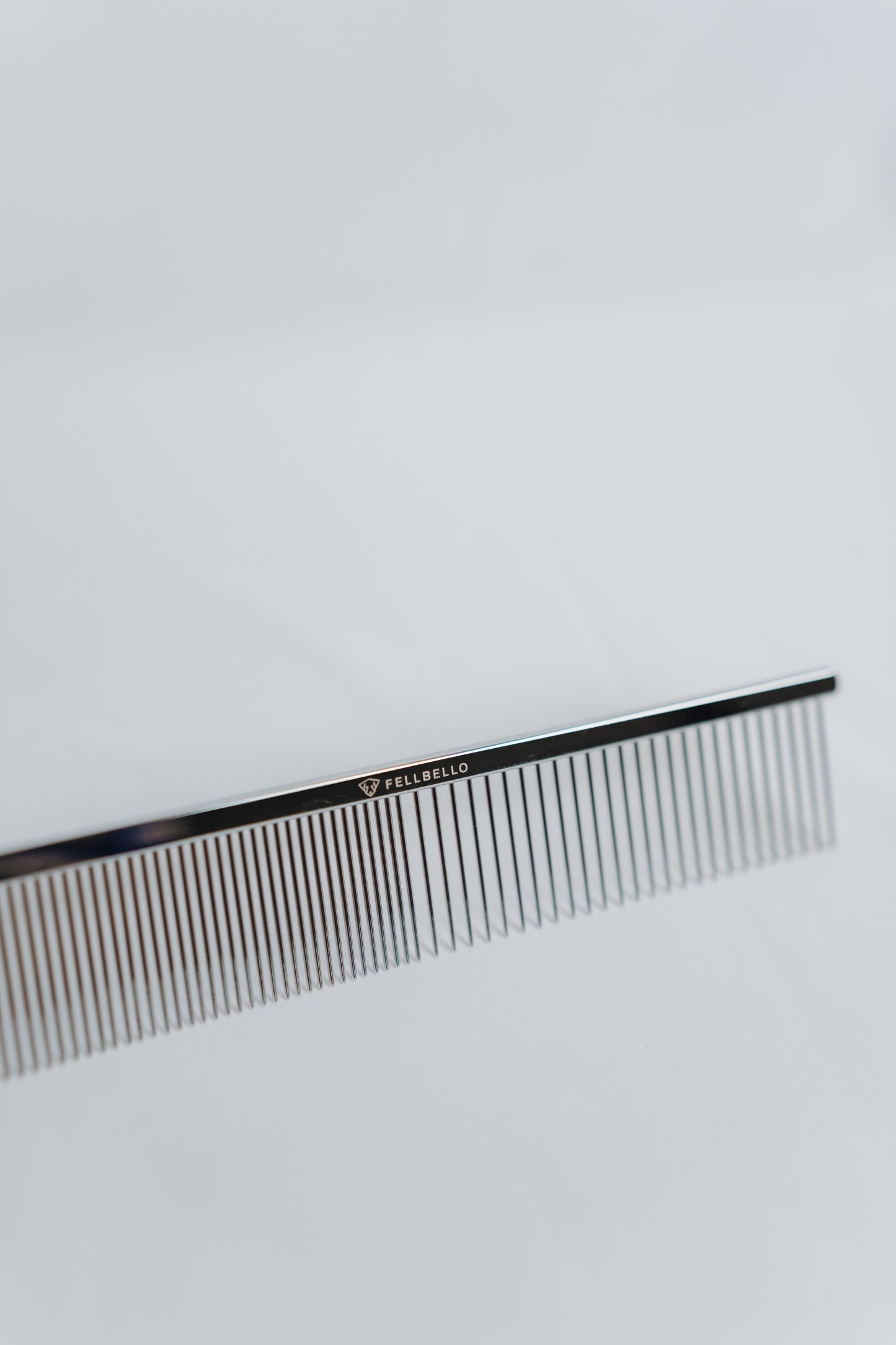 FELLBELLO Grooming Comb M 19 cm